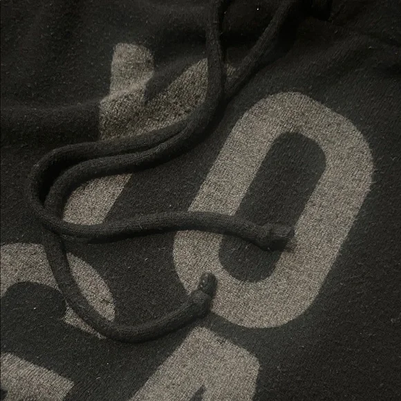 ALO Yoga Black YOGA Crop Hoodie - Picture 7 of 7
